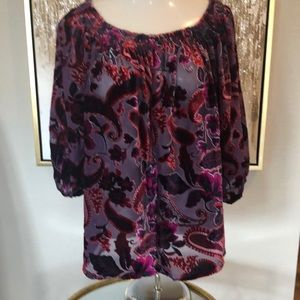 ARIELLA ON/OFF SHOULDER TOP